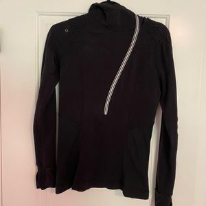Lululemon fitted pullover half zipper